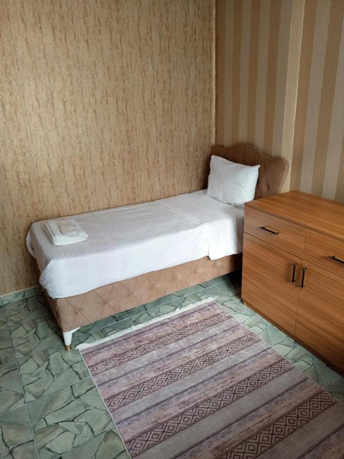 Eylueluem Hotel *