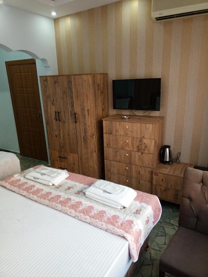 Eylueluem Hotel