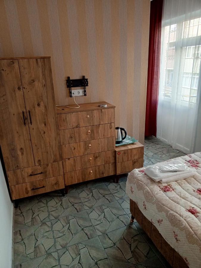 Eylueluem Hotel *